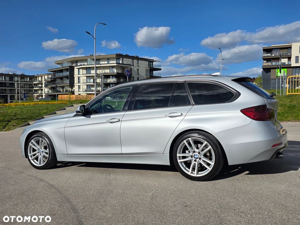 BMW Seria 3 318d DPF Edition Sport - 2