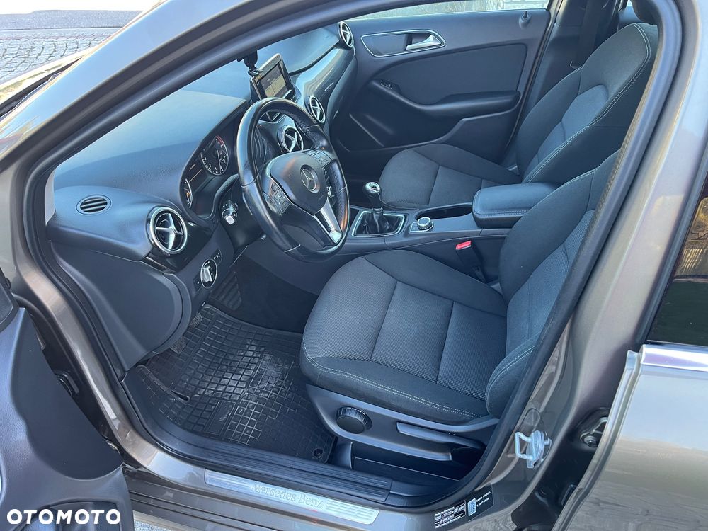 Mercedes-Benz Klasa B 180 Style - 11