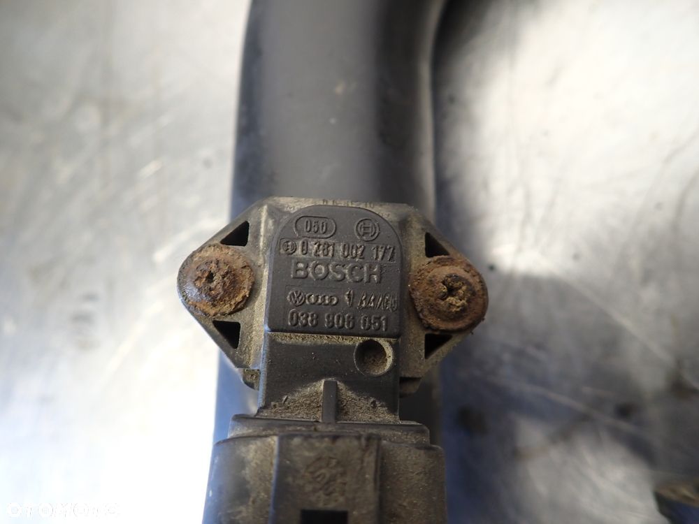 PRZEWÓD POWIETRZA VOLKSWAGEN T4 2.5 TDI 7D0145958D    038906051 - 5