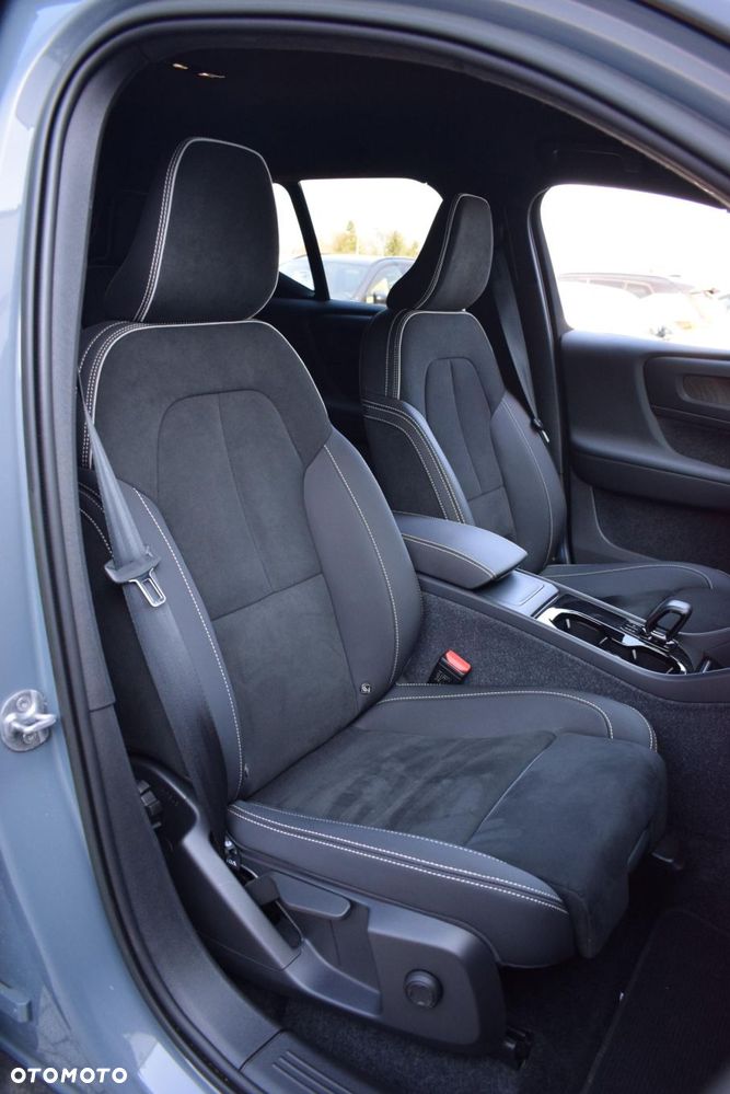 Volvo XC 40 - 20