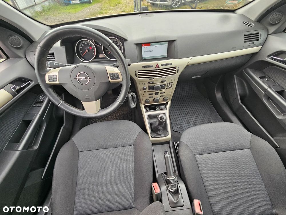 Opel Astra 1.6 Catch me - 9