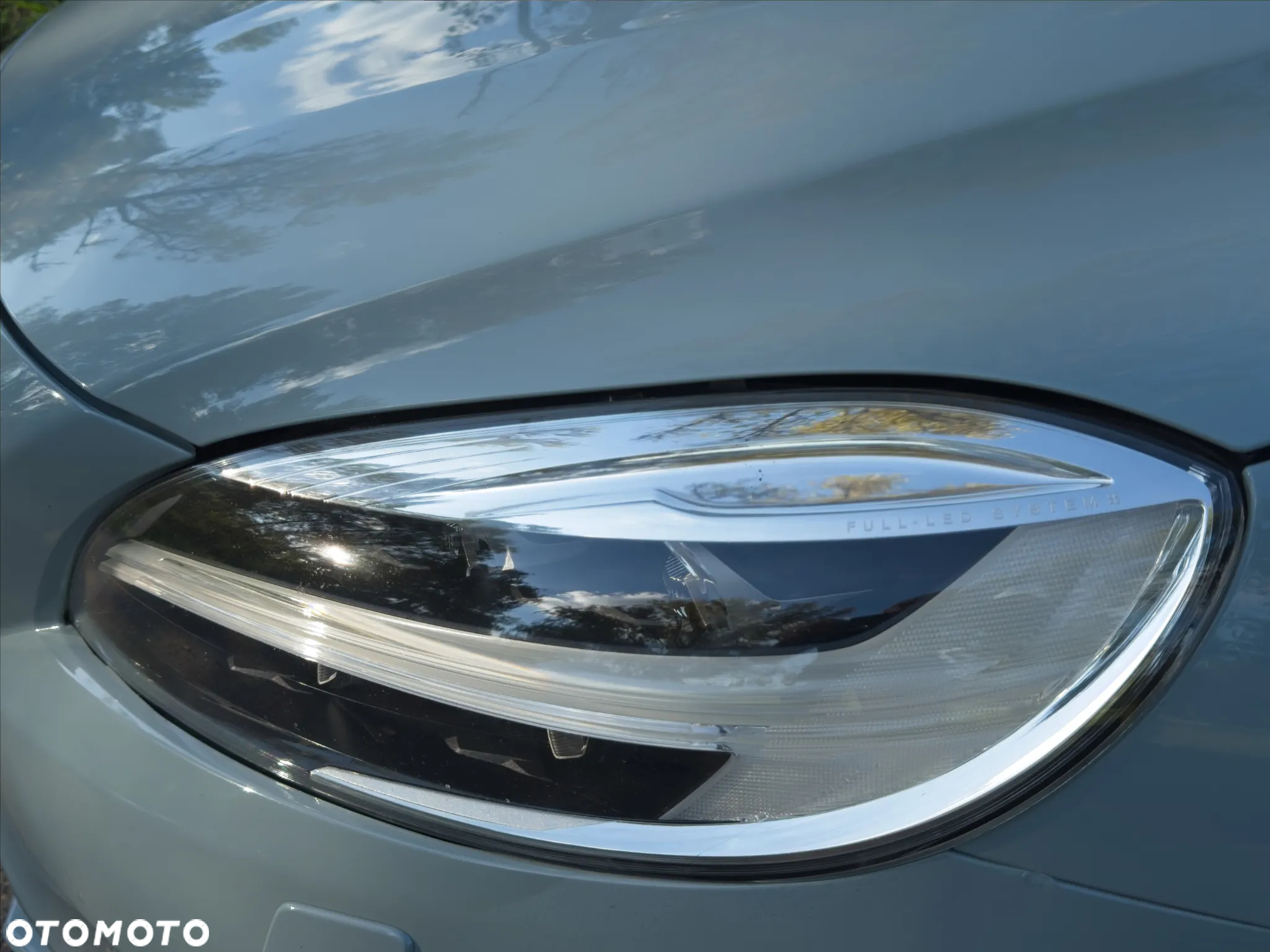 Volvo V40 D2 Drive-E Momentum - 7