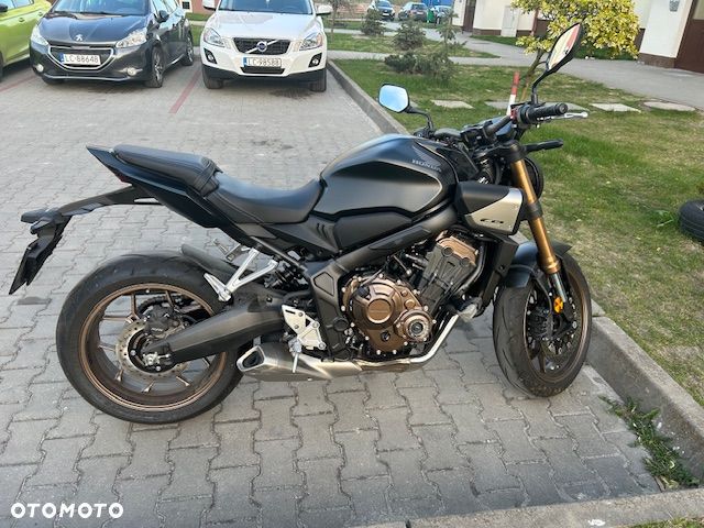 Honda CB - 2