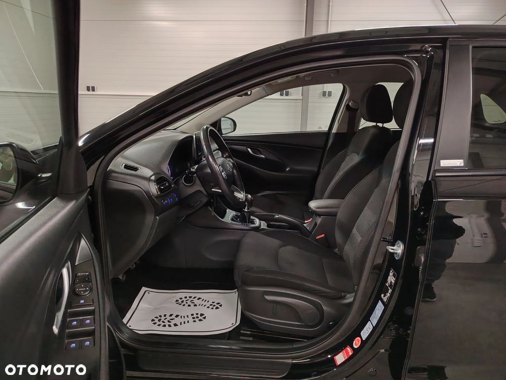 Hyundai i30 1.5 DPI Modern - 20