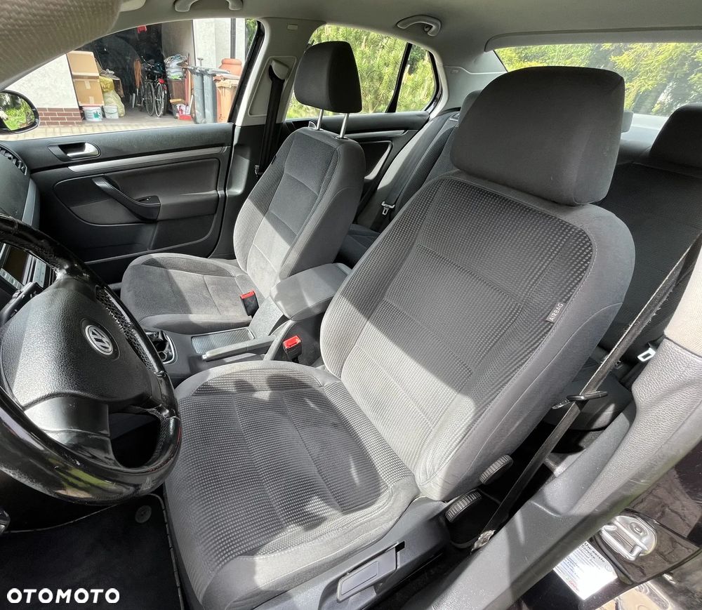 Volkswagen Jetta 1.9 TDI DPF Comfortline - 11