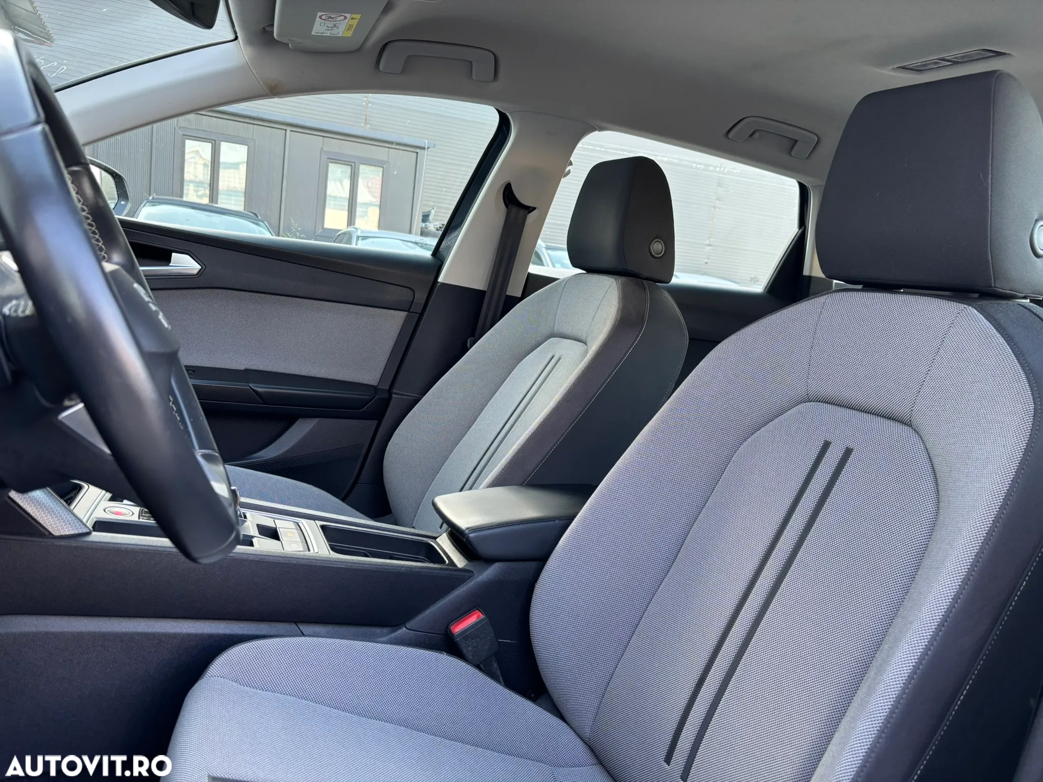 Seat Leon Sportstourer 2.0 TDI DSG Style Edition - 19