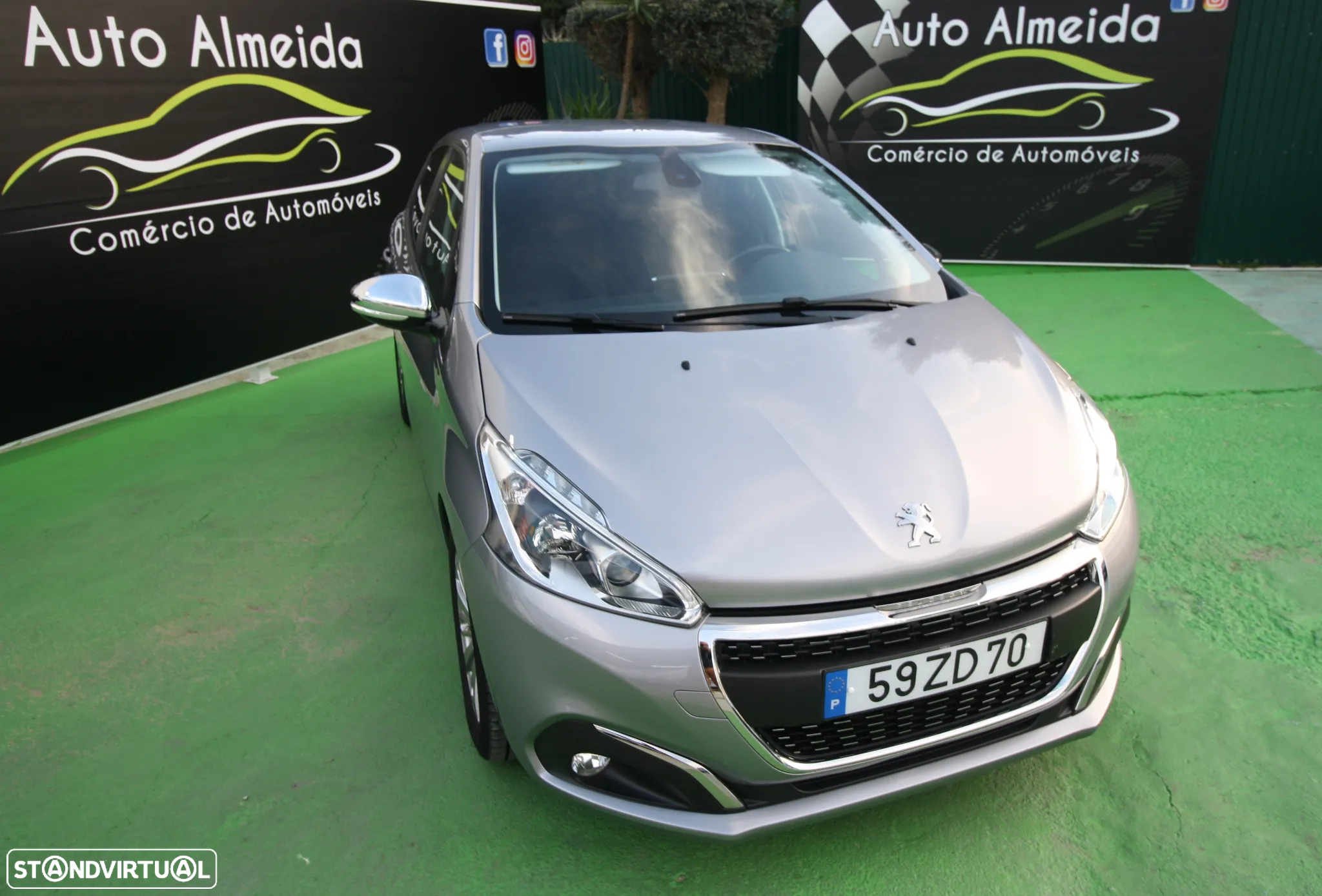 Peugeot 208 1.5 BlueHDi Signature - 10