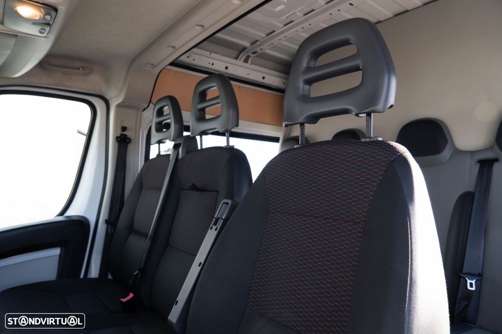 Peugeot Boxer 7 lugares - 19
