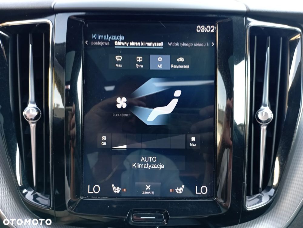 Volvo XC 60 D5 AWD R-Design - 20