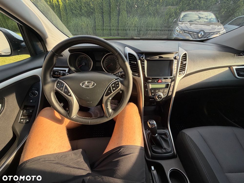Hyundai i30 1.6 CRDI Passion Plus - 18