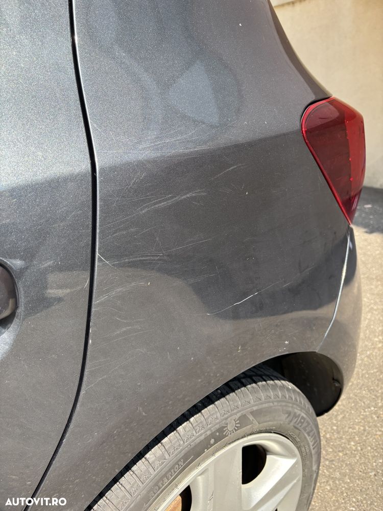 Dacia Sandero 0.9 TCe Laureate - 9