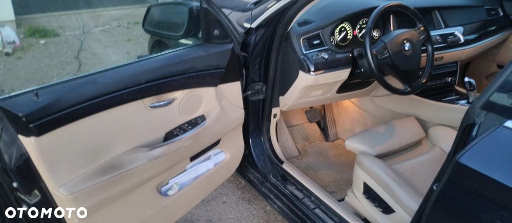 BMW Seria 5 535i xDrive Luxury Line - 6