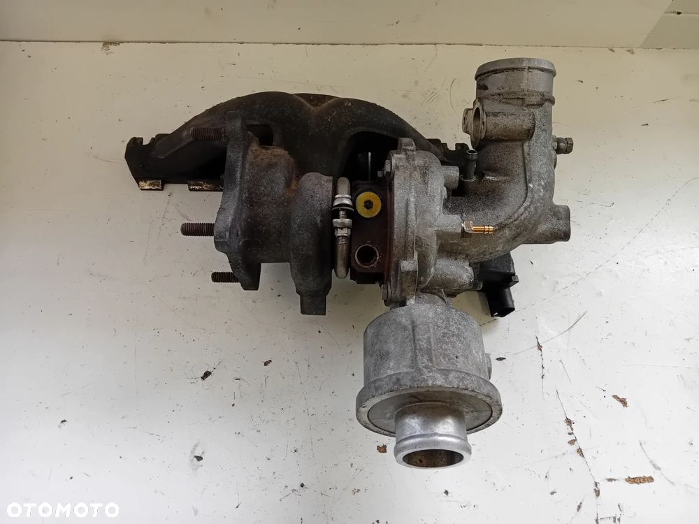 Turbosprężarka AUDI A4 B7 2.0 TFSI 06D145701F