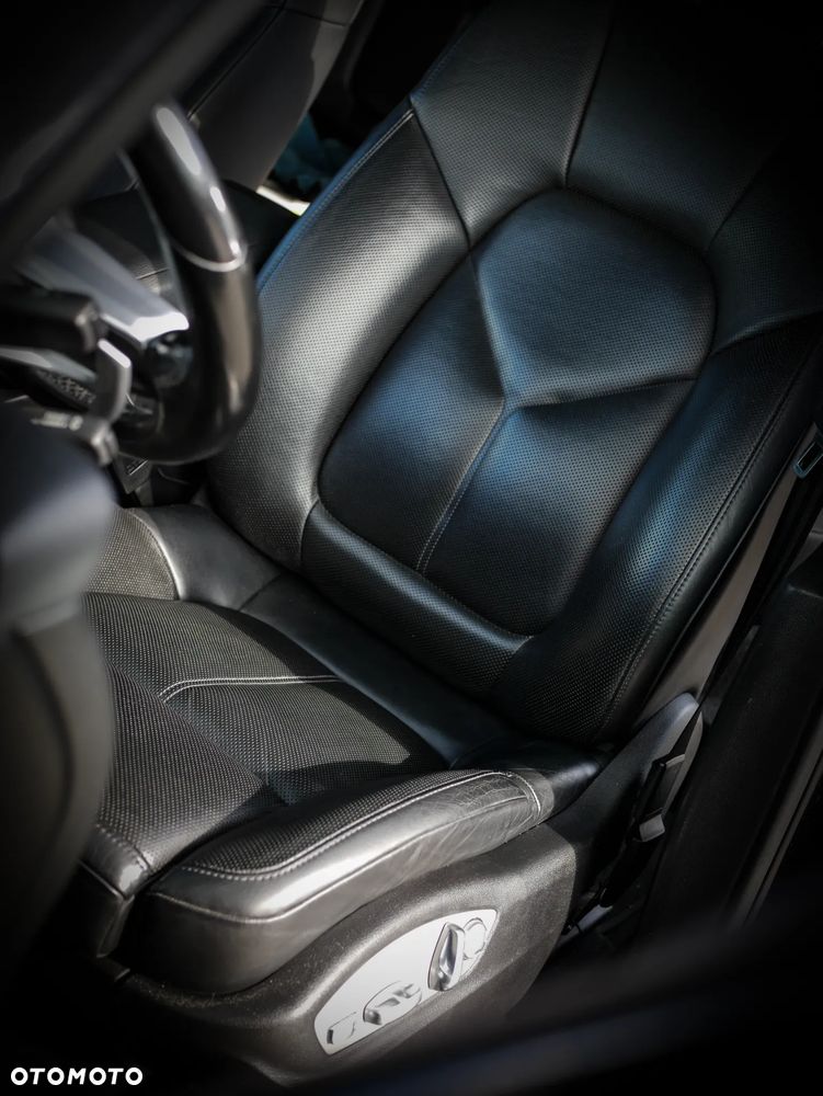 Porsche Macan S - 22