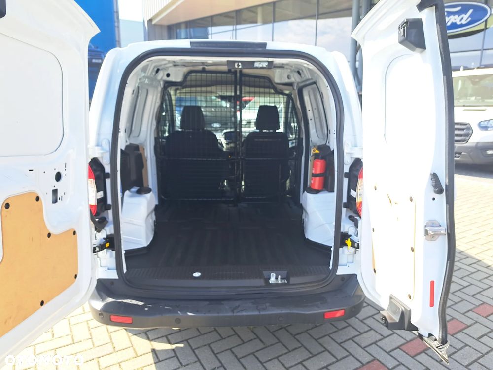 Ford COURIER - 13