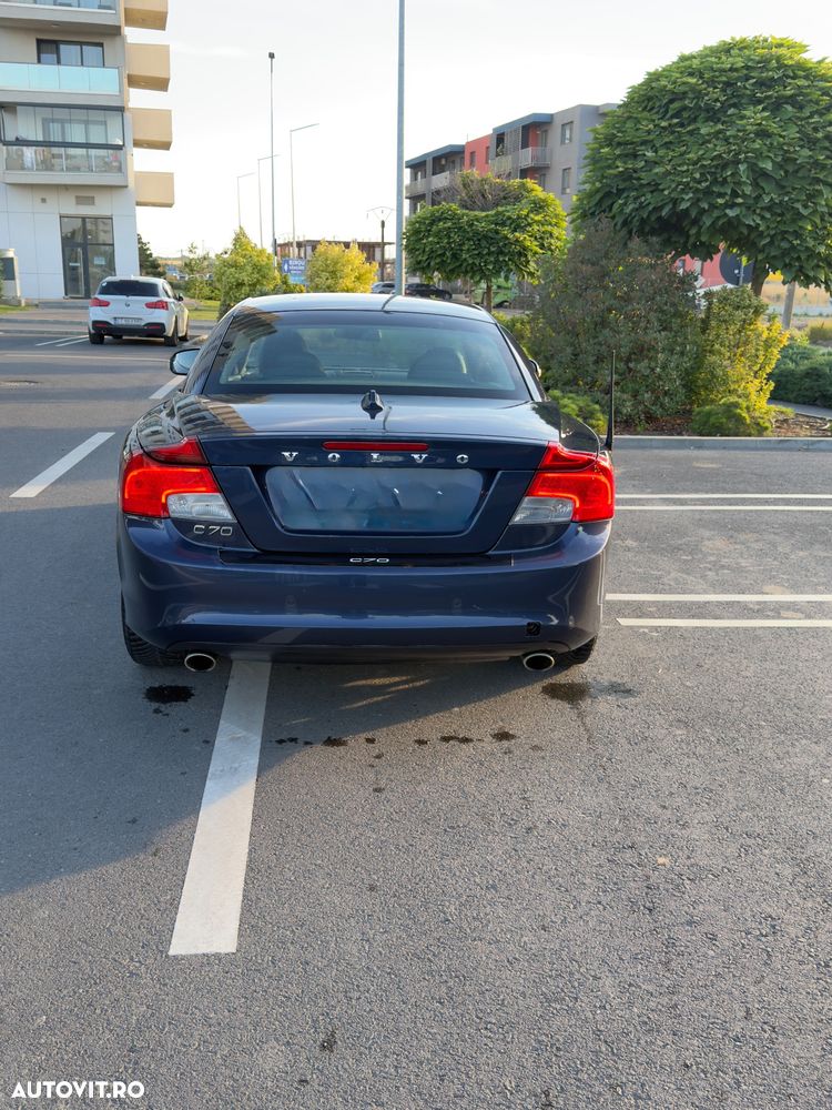 Volvo C70 D3 Momentum - 7