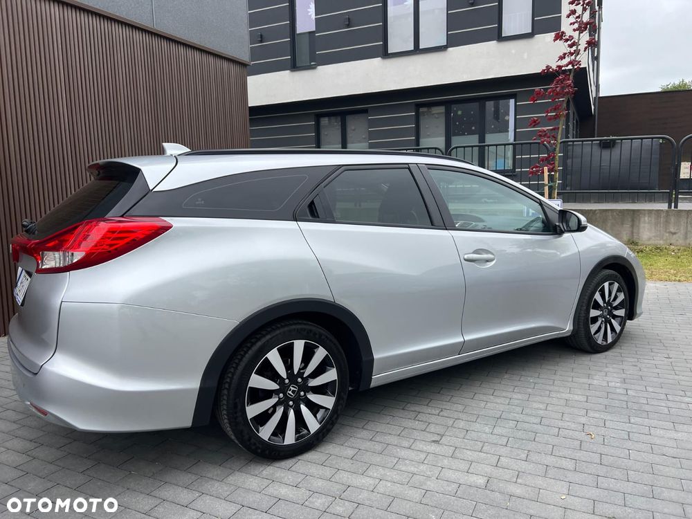 Honda Civic 1.8 i-VTEC Automatik Sport - 9