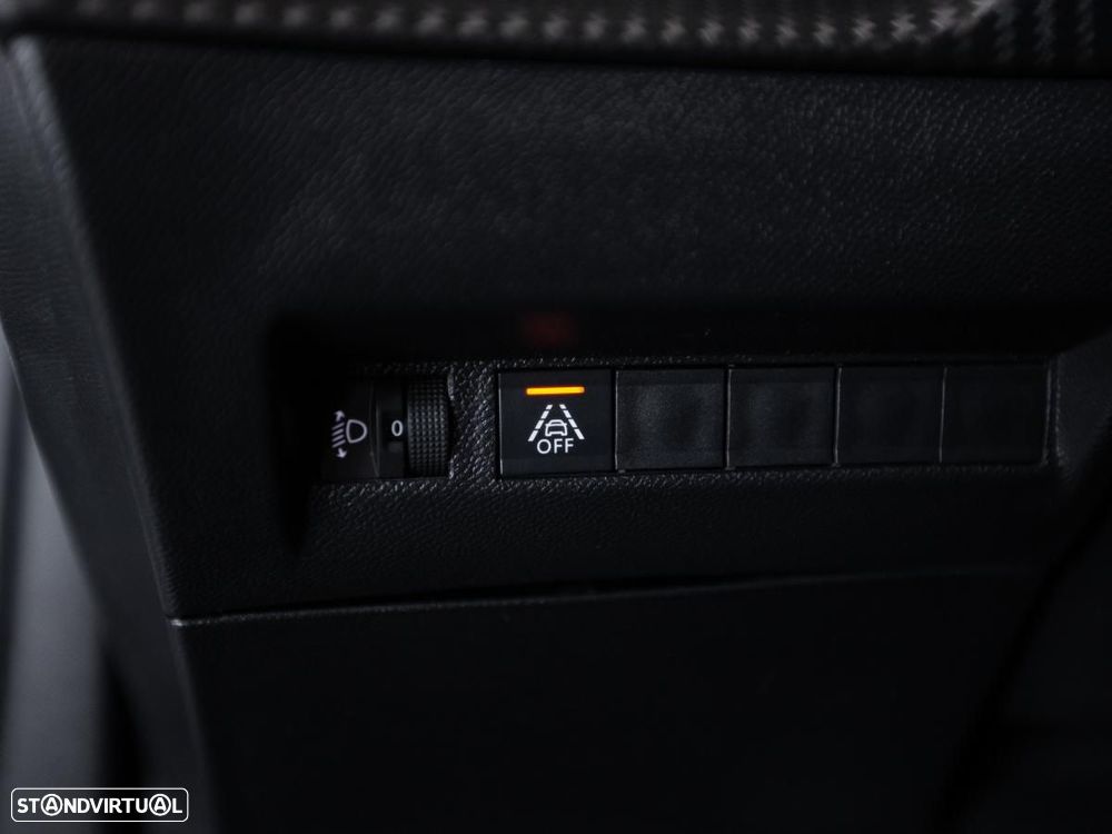Peugeot 2008 1.2 PureTech Active - 15