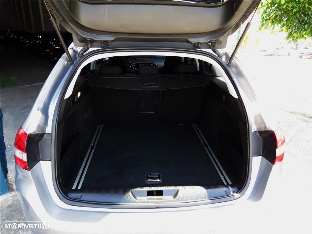 Peugeot 308 SW 1.6 e-HDi Allure J17 - 6