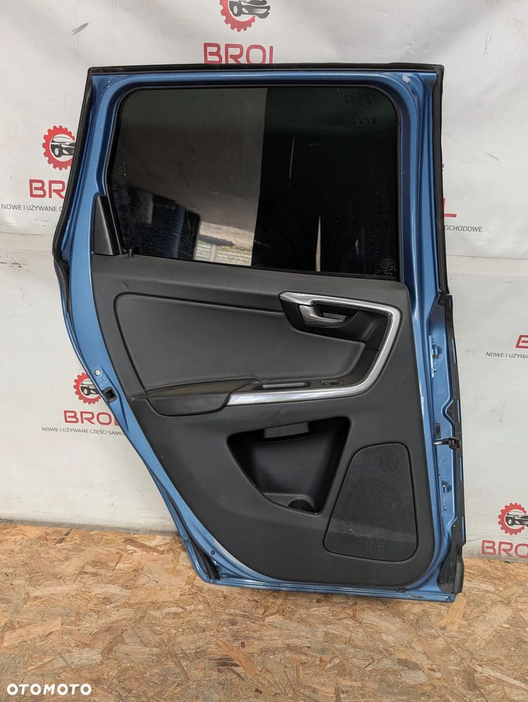 DRZWI TYLNE LEWE VOLVO XC60 I   713-46 - 5