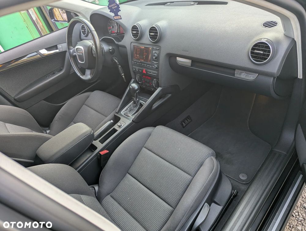 Audi A3 Sportback 2.0 TFSI (DSG) S tronic S line Sportpaket plus - 12