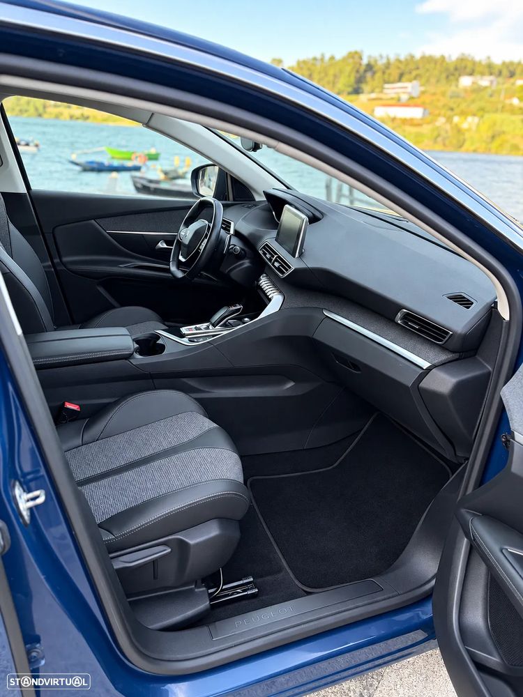 Peugeot 3008 1.6 Hybrid Allure Pack e-EAT8 - 7