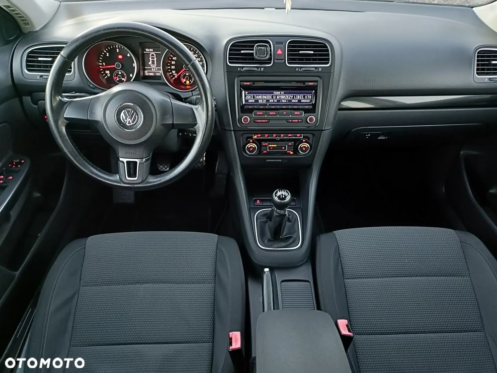 Volkswagen Golf 1.6 TDI DPF Comfortline - 10