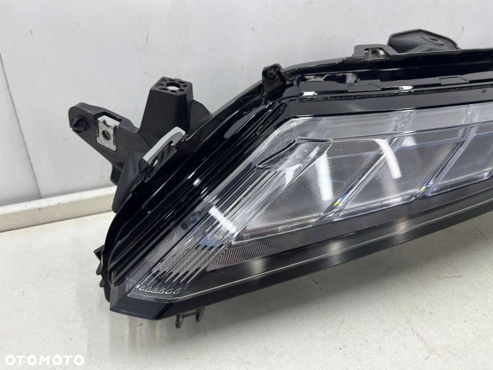 Lampa reflektor Mitsubishi Eclipse Cross LIFT 20r. LEWA przednia górna LED lewy przód edm92205010 - 3