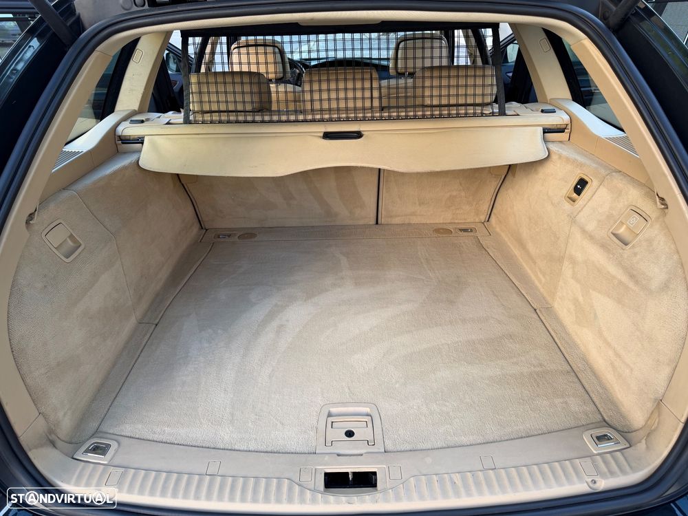 BMW 520 dA Executive - 35