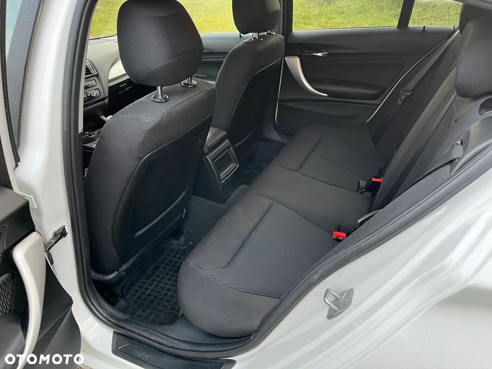 BMW Seria 1 116i Sport Line - 11