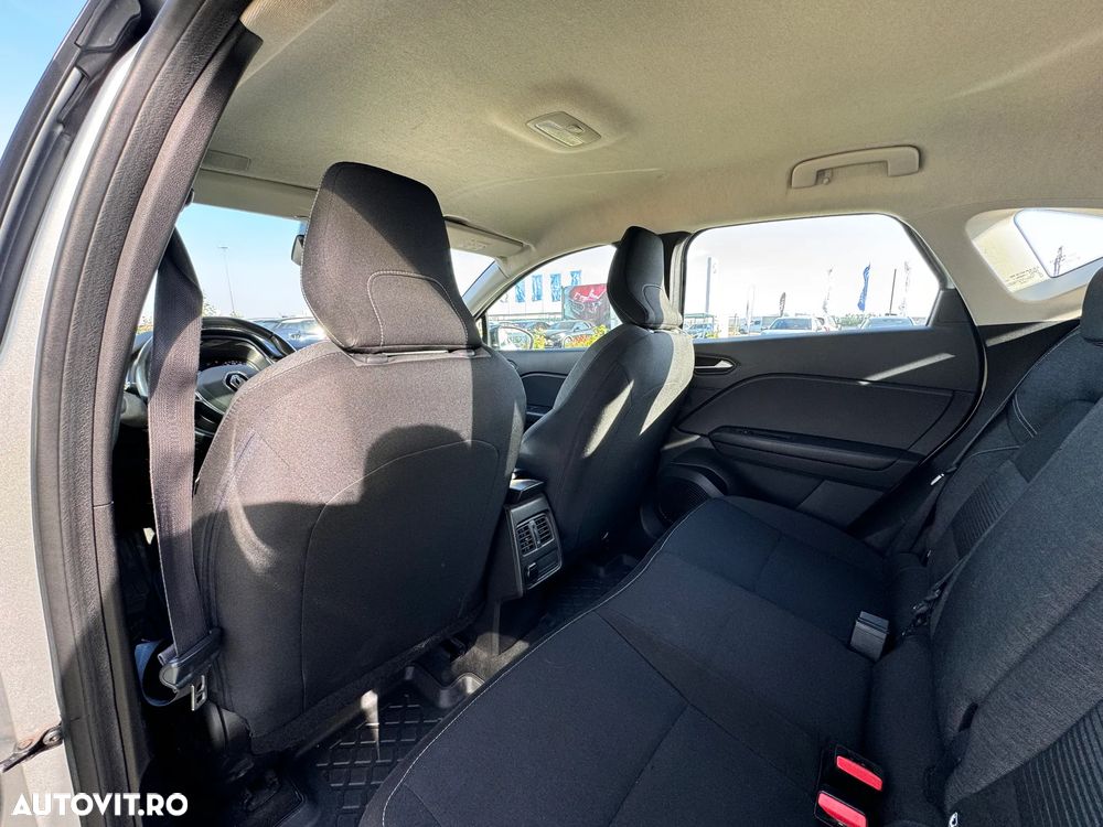 Renault Captur BLUE dCi EDC Intens - 27