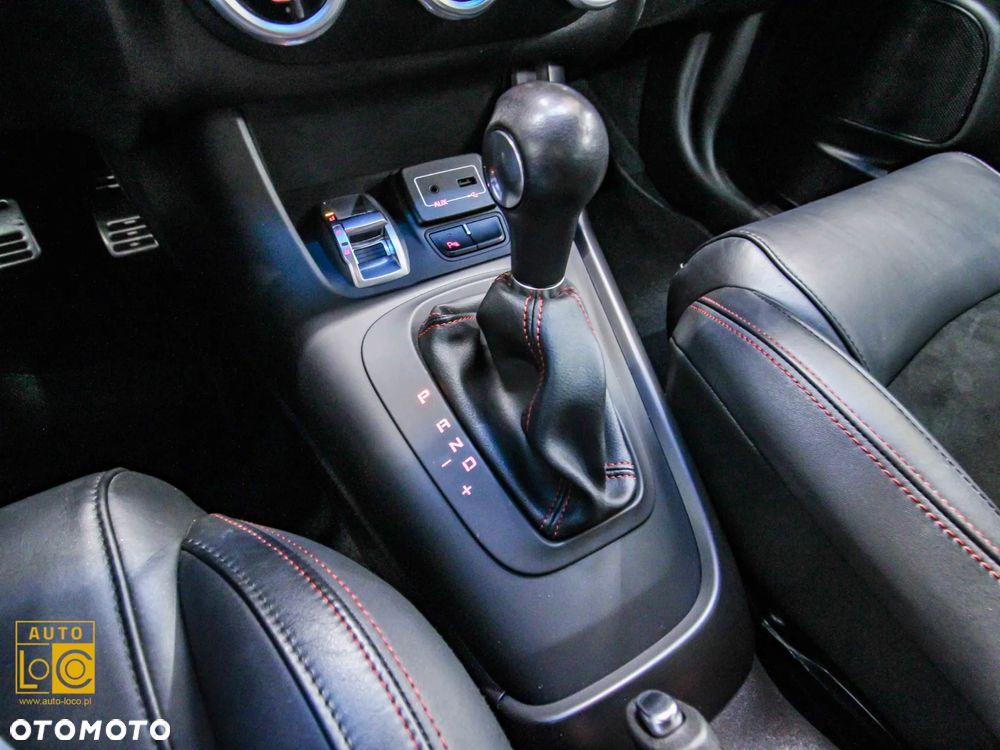 Alfa Romeo Giulietta 1750 TBi Veloce TCT - 22