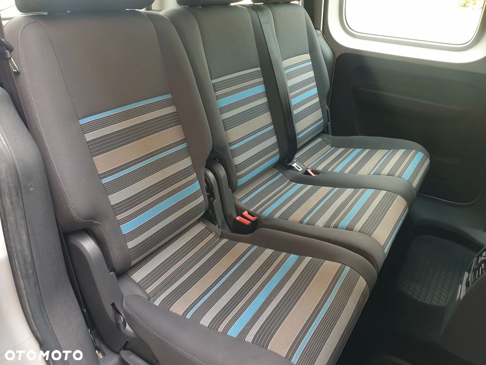 Volkswagen Caddy - 21