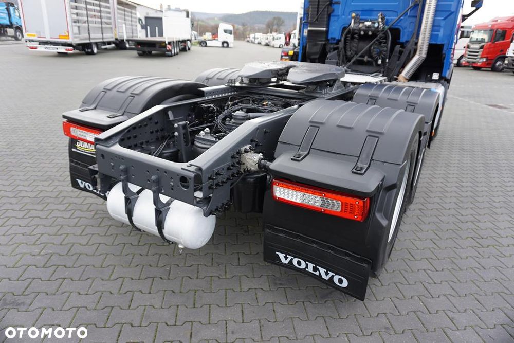 Volvo FH / 500 / E 6 / ACC / 6 X 4 / I - COOL / OŚ PODNOSZONA - 39