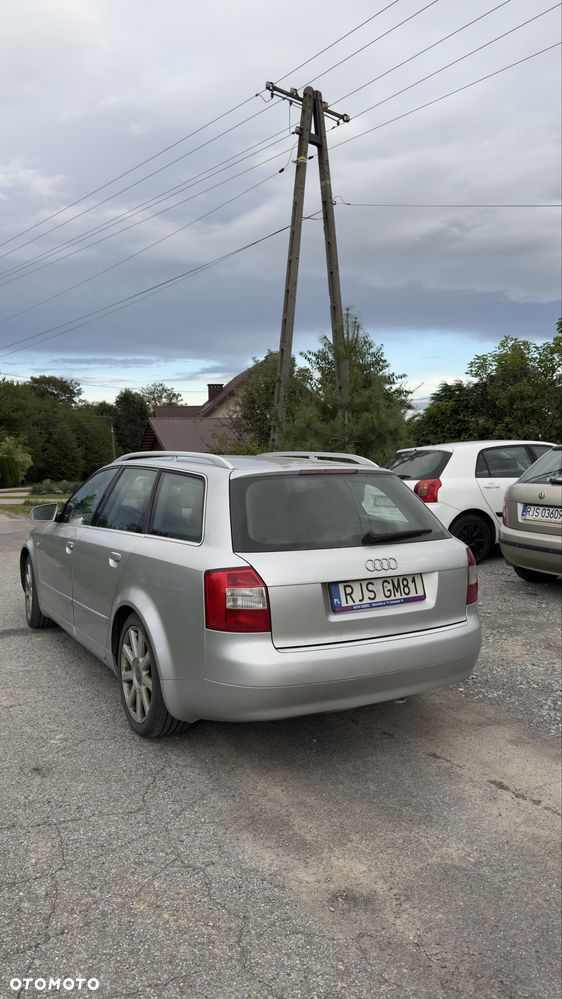 Audi A4 Avant 2001 photo 4