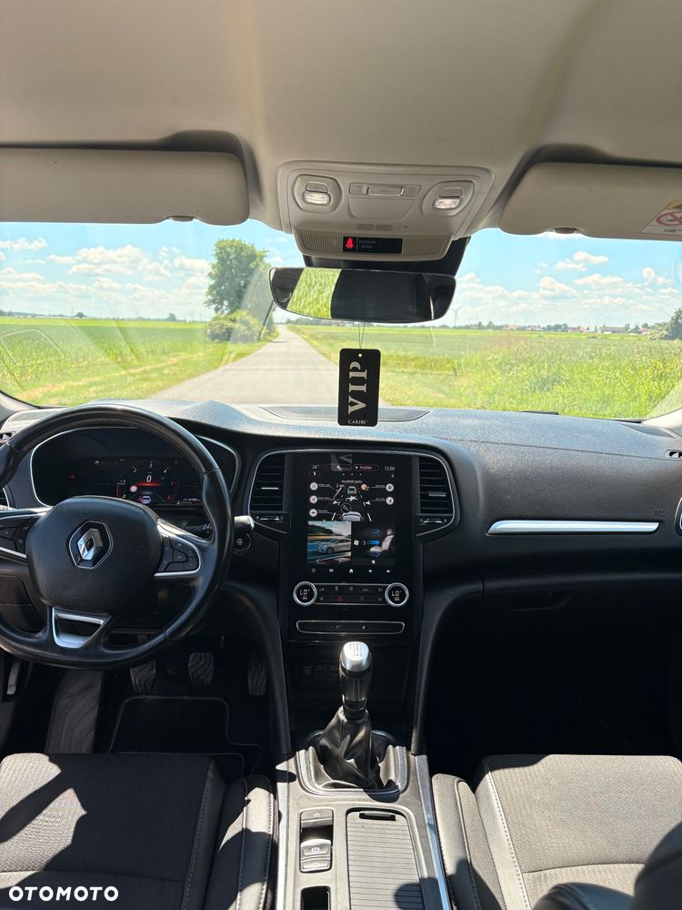 Renault Megane 1.5 Blue dCi Intens - 9