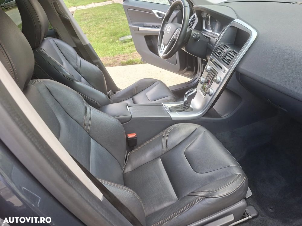Volvo XC 60 D4 Geartronic Summum - 7