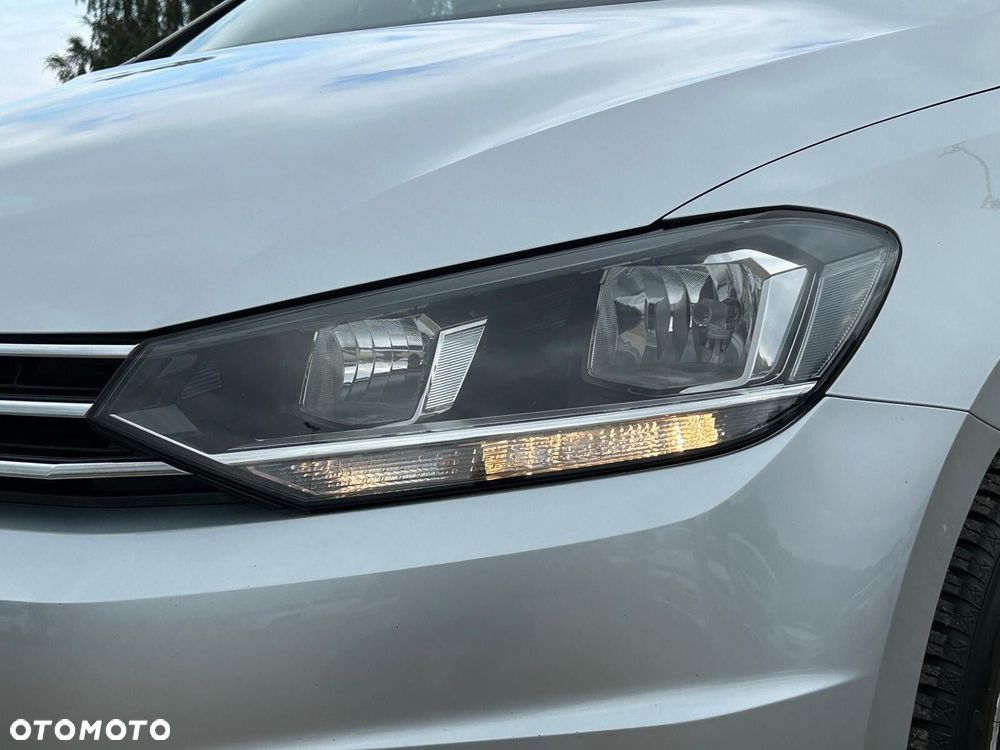 Volkswagen Touran 1.5 TSI EVO Comfortline - 35