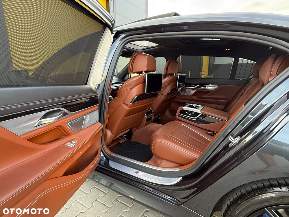 BMW Seria 7 750Ld xDrive - 14
