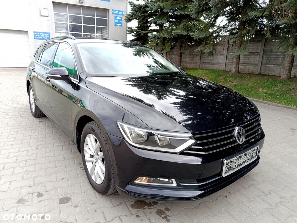 Volkswagen Passat - 12