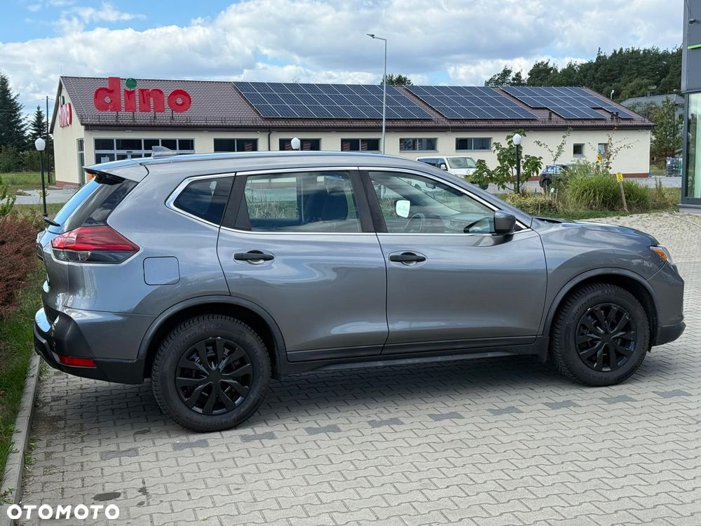 Nissan Rogue - 22