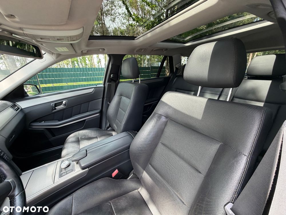 Mercedes-Benz Klasa E 350 CDI DPF 4Matic BlueEFFICIENCY 7G-TRONIC Avantgarde - 13