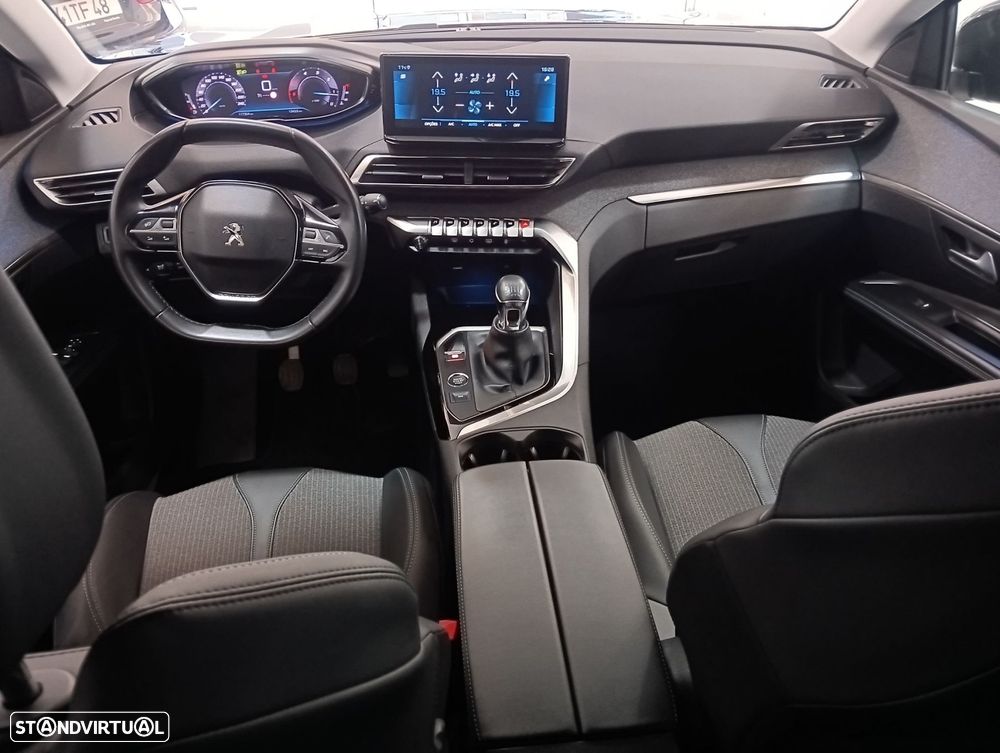 Peugeot 3008 1.5 BlueHDi Allure - 18