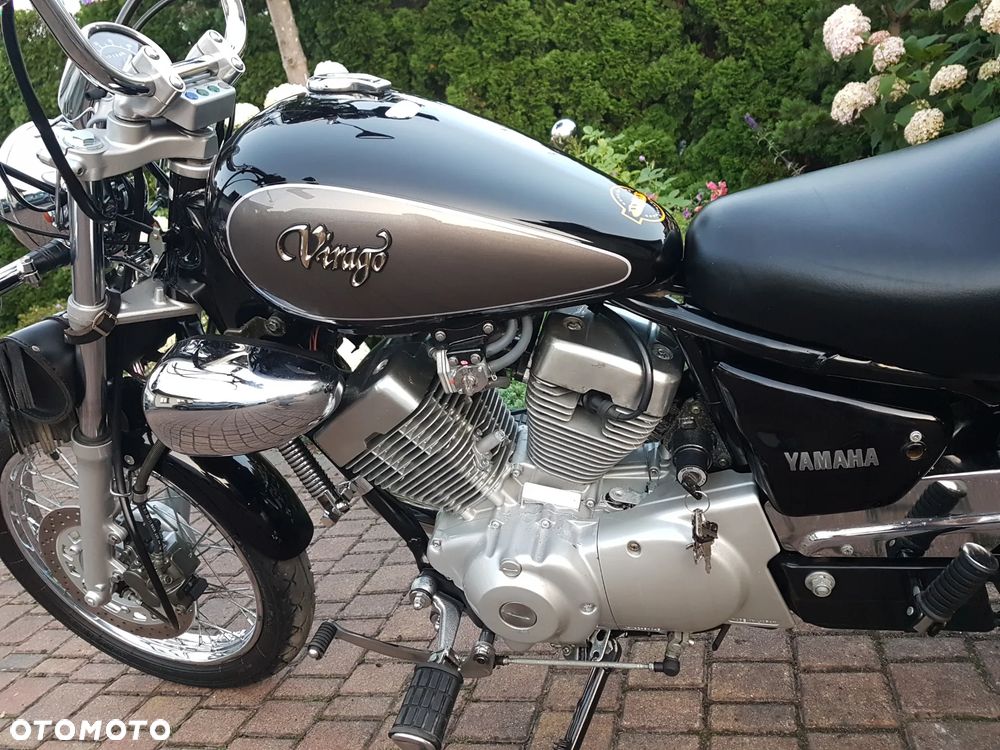 Yamaha XV - 8