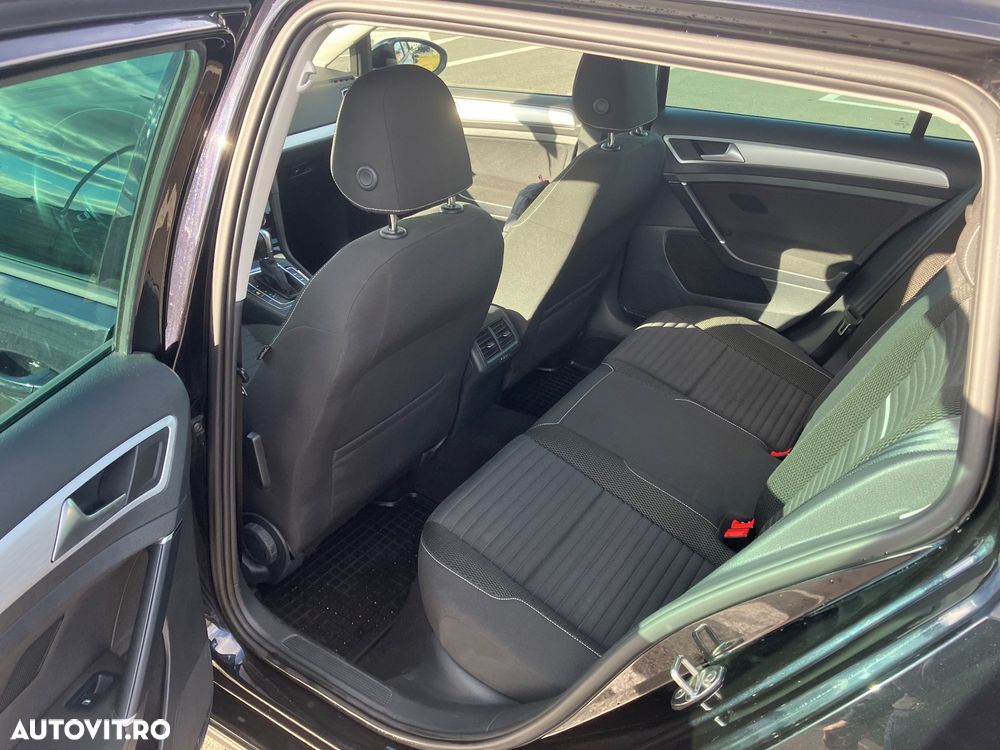 Volkswagen Golf 1.6 TDI BlueMotion Technology DSG Cup - 10