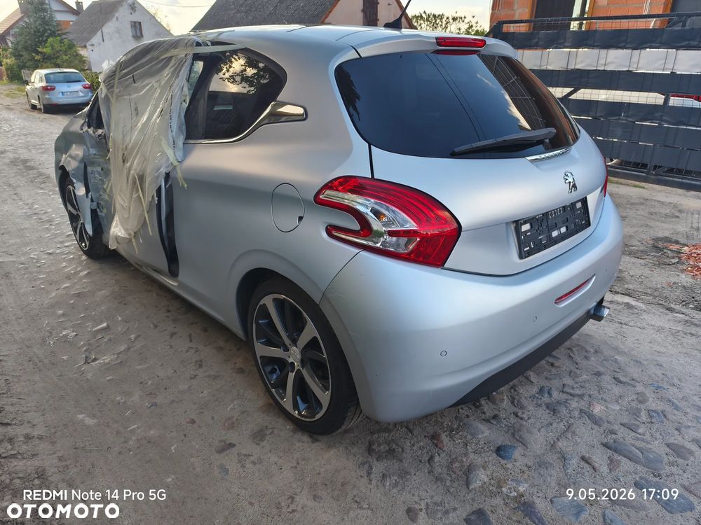 Peugeot 208 120 VTI Allure - 7