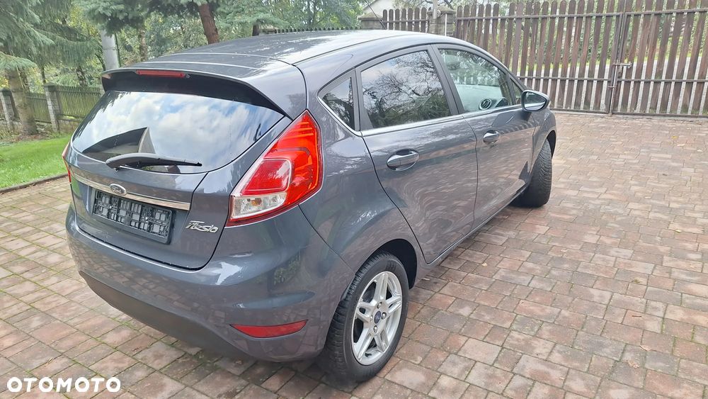 Ford Fiesta 1.4 Titanium EU6 - 21