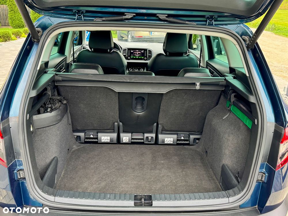 Skoda Karoq 1.6 TDI SCR DSG Style - 32