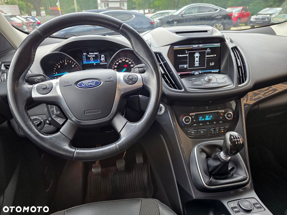 Ford Kuga - 11