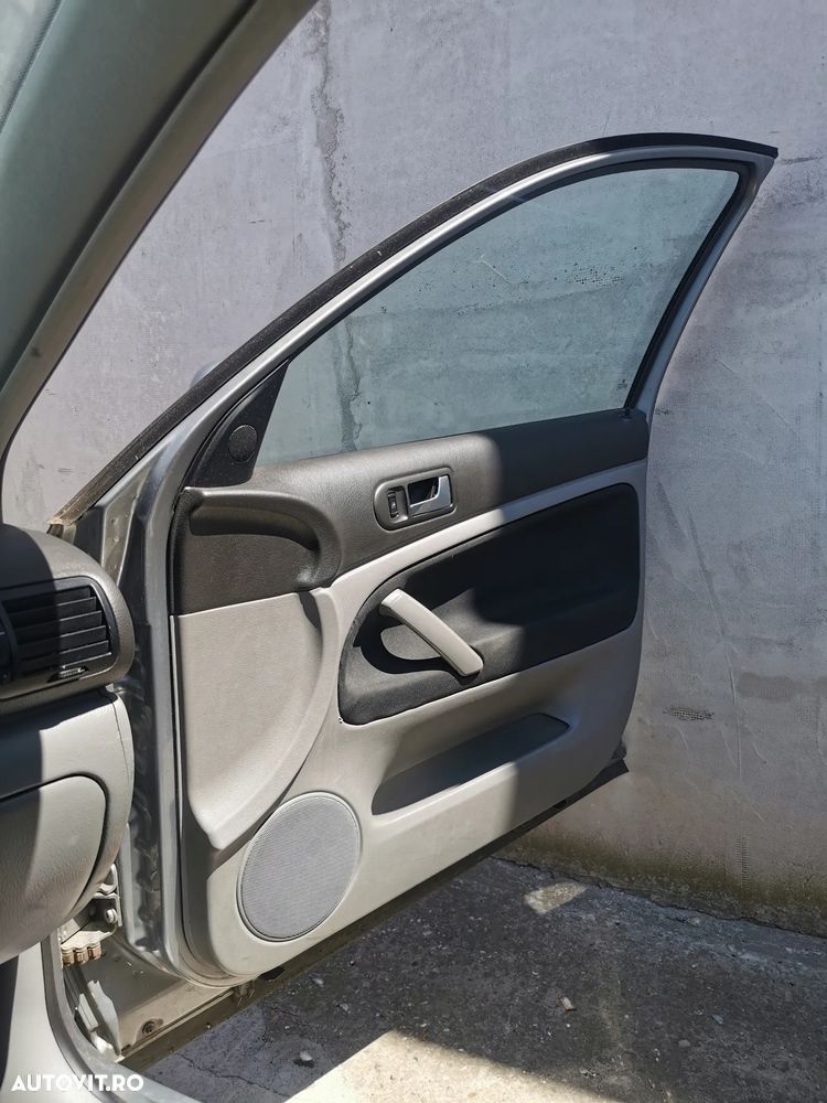 Volkswagen Passat - 8